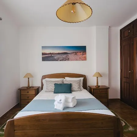 85 - Sea Breeze At Consolacao * Atouguia Da Baleia