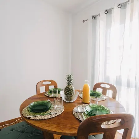 Apartment 85 - Sea Breeze At Consolacao Atouguia Da Baleia