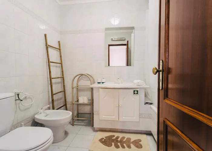 85 - Sea Breeze At Consolacao * Atouguia Da Baleia